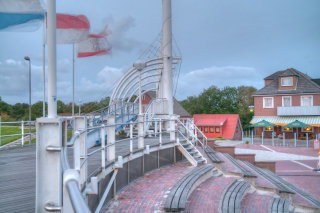HDR